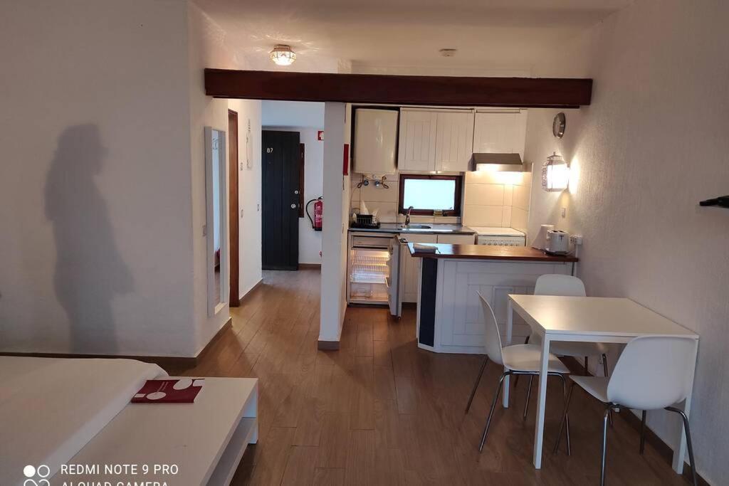 Fabulous Sea View Studio Near Old Town 알부페이라 외부 사진